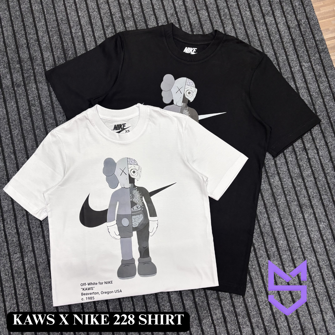 Kaws x Nike 228
