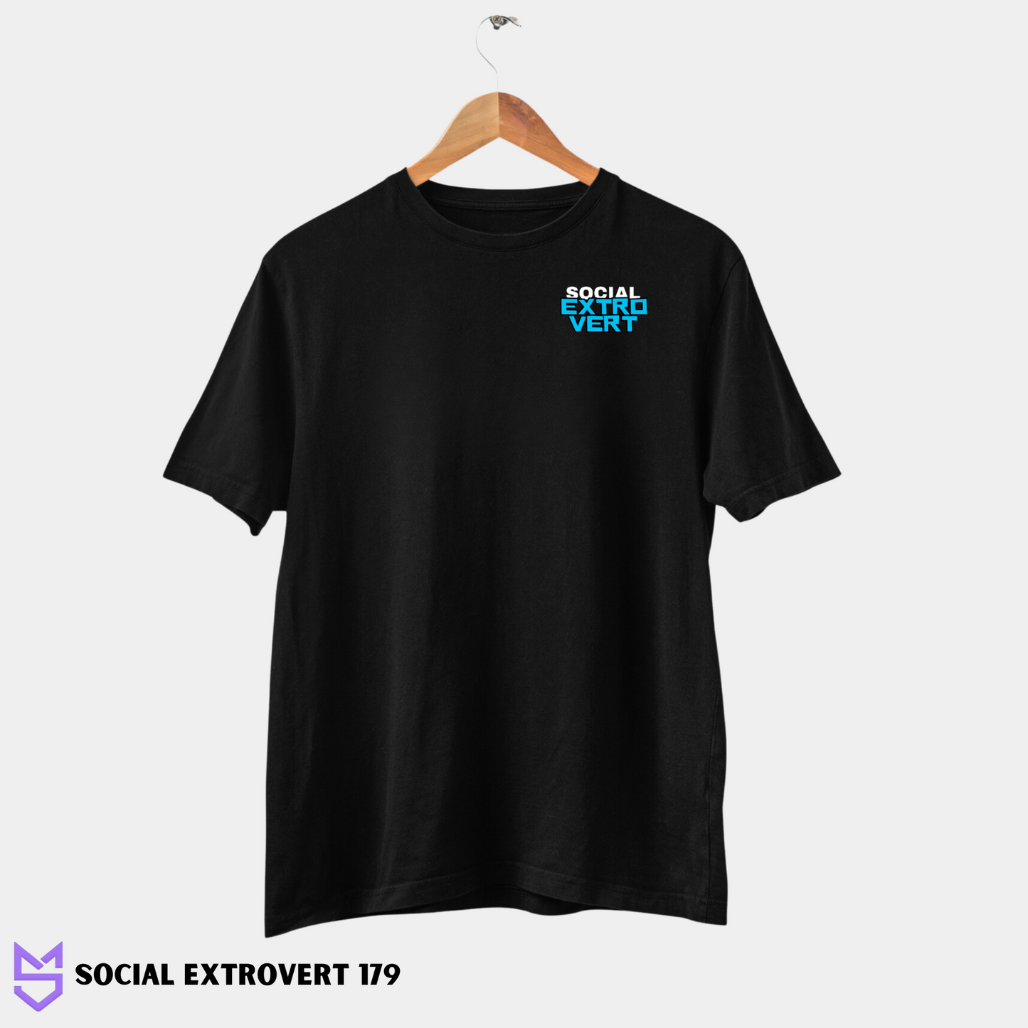 Social Extrovert 179